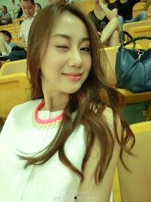 人妻少妇激情自拍亚洲,人妻少妇激情自拍,亚洲风情一瞥